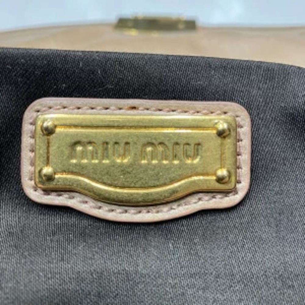 Miu Miu Matelasse Shoulder Bag - Picture 4 of 6